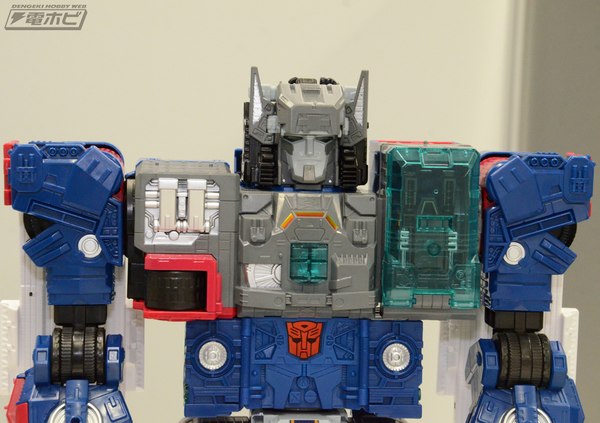 Generations Titans Return Titan Class Fortress Maximus   Dengeki Hobby Interviews Designer Shogo Hasui  (5 of 17)